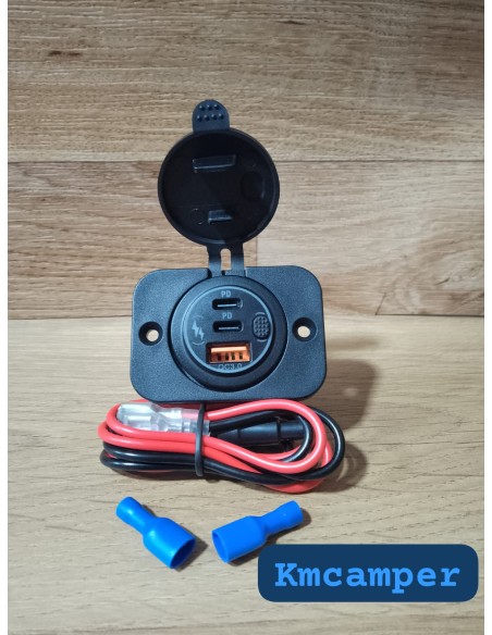 USB 12V-24V 3 PUERTOS CARGA RAPIDA 2 SON TIPO C PARA APPLE Y ANDROID